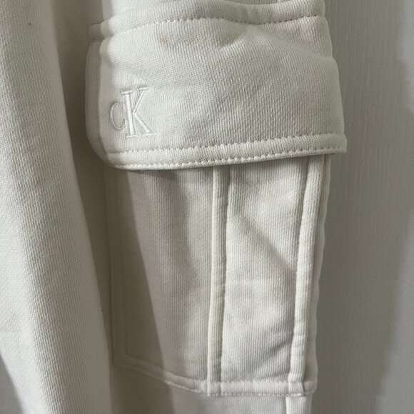 Calvin Klein Womens Archive Logo Fleece Cargo Joggers Cream Size Small NWOT! - Picture 6 of 7